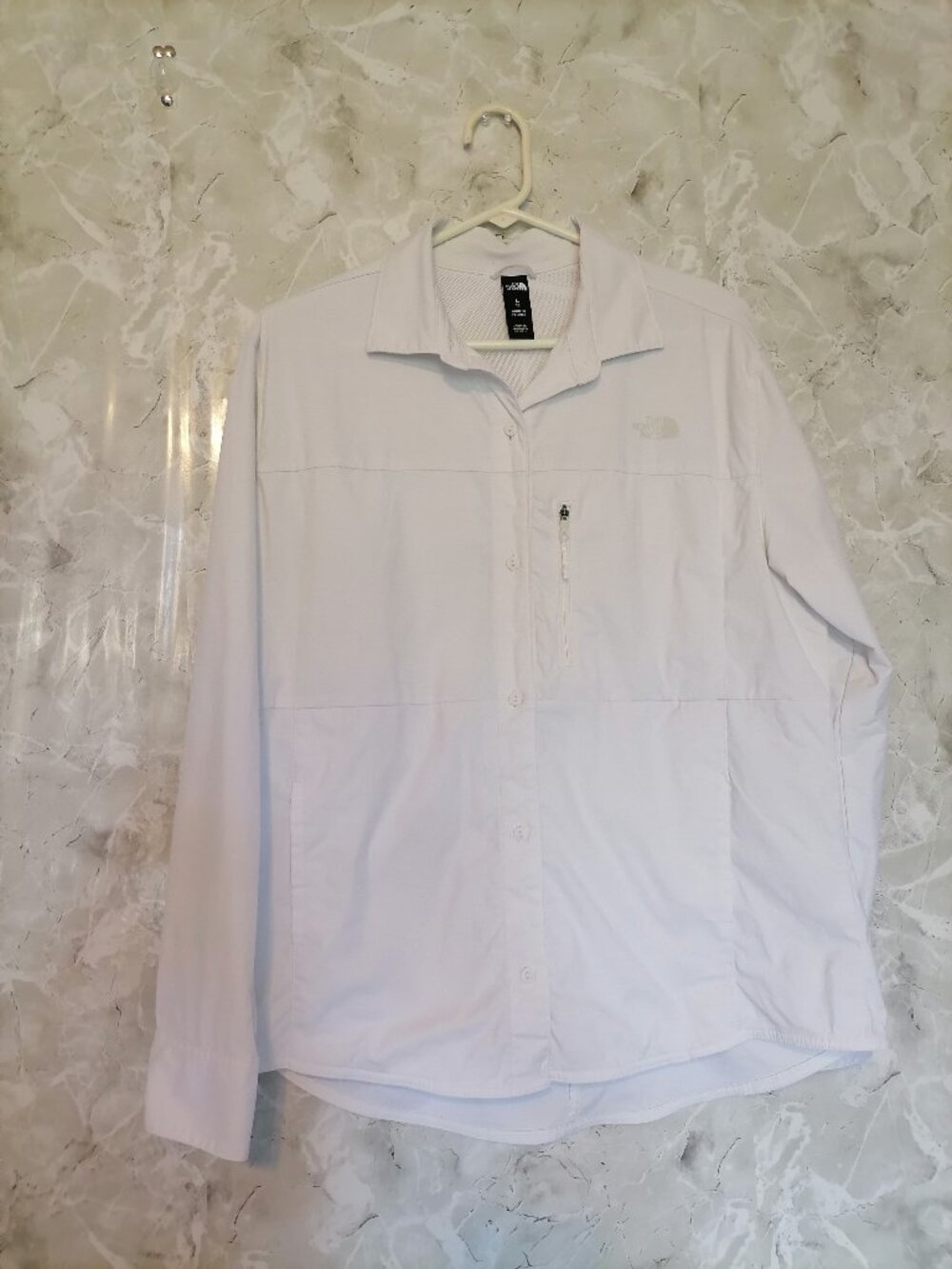 North Face Shirt Women’s Large White Vented Hiking Fishing Roll Tab Shirt